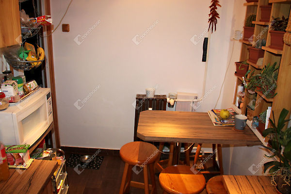 //pic01.ingatlannet.hu/ingatlan/2019/1/11/5181537-5.jpg