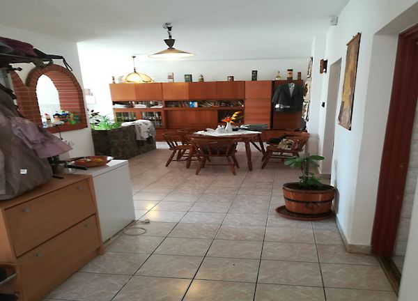 //pic01.ingatlannet.hu/ingatlan/2019/1/11/5182588-11.jpg