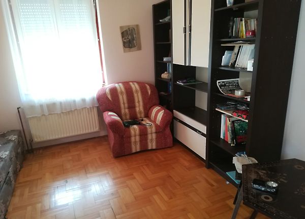 //pic01.ingatlannet.hu/ingatlan/2019/1/11/5182588-5.jpg