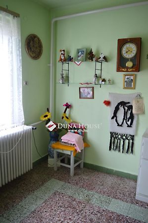//pic01.ingatlannet.hu/ingatlan/2019/1/12/5183162-5.jpg
