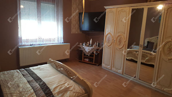//pic01.ingatlannet.hu/ingatlan/2019/1/17/5187619-7.jpg