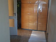 Eladó ház Baracs 5. kép