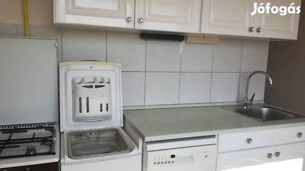//pic01.ingatlannet.hu/ingatlan/2019/1/18/5189953-1.jpg