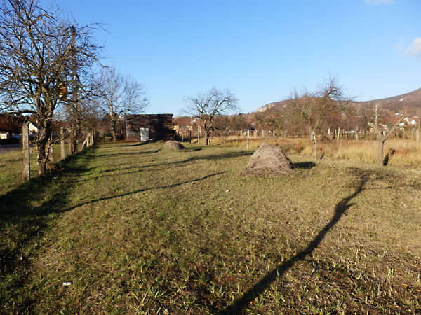 Eladó földterület Kesztölc 3. kép