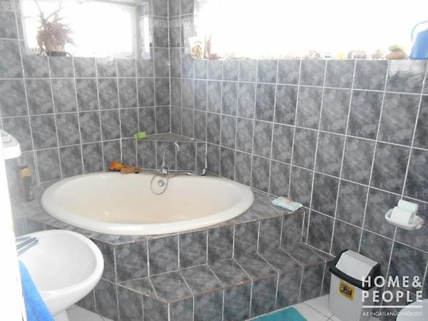 Eladó ház Szeged, Petőfitelep 3. kép