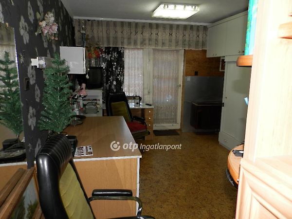 Eladó ház Debrecen 17. kép