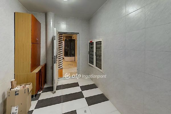 Eladó ház Kecskemét 72. kép