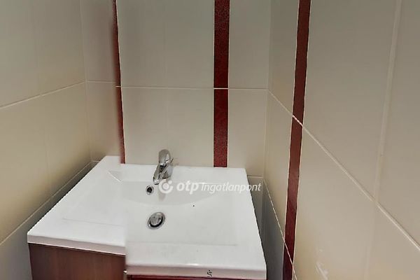 Eladó ház Kecskemét 93. kép