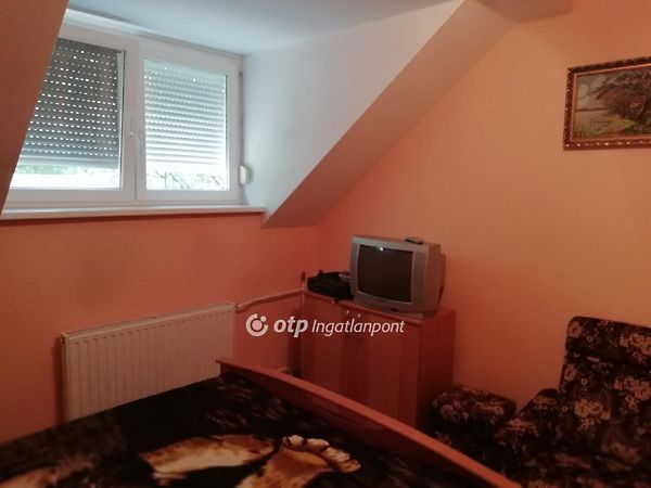 Eladó ház Székesfehérvár 24. kép