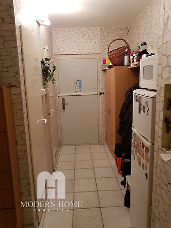 //pic01.ingatlannet.hu/ingatlan/2019/1/9/5180149-10.jpg