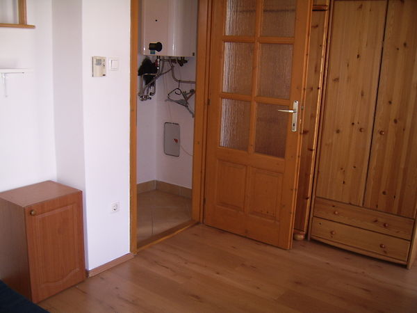 //pic01.ingatlannet.hu/ingatlan/2019/1/9/5180237-21.jpg