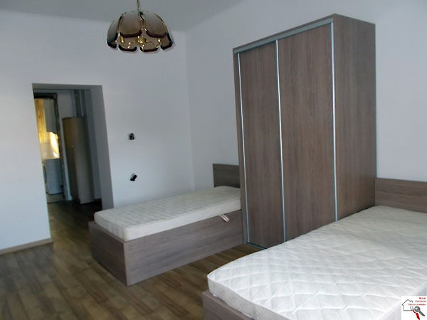 Kiadó lakás Pécs 4. kép