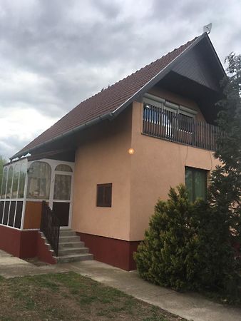 Eladó ház Debrecen, Biczó István kert 2. kép