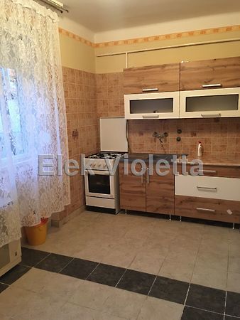 Kiadó lakás Szolnok, Belváros 15. kép