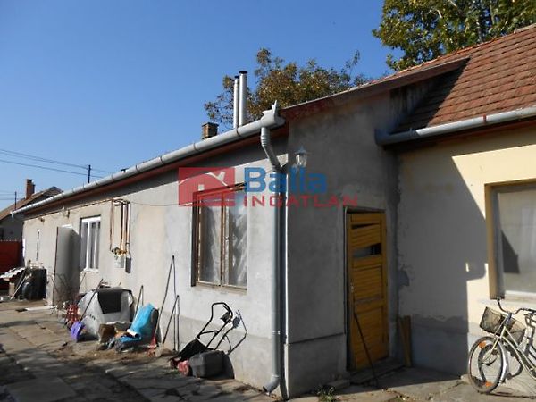 Eladó ház Nagykőrös 1. kép