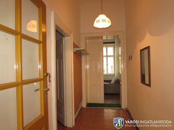 Eladó lakás Szeged, Belváros 11. kép