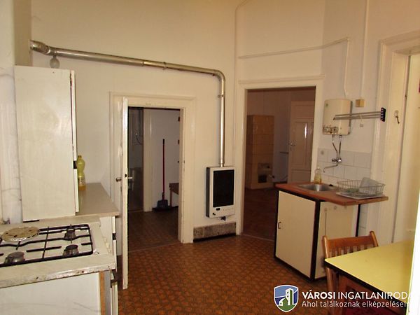 Eladó lakás Szeged, Belváros 8. kép