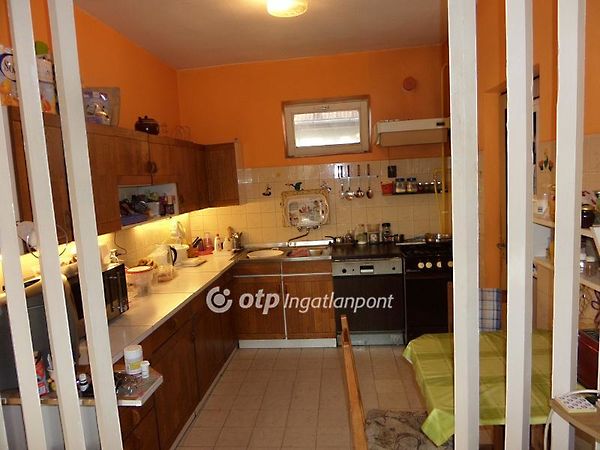 Eladó ház Kecskemét 9. kép