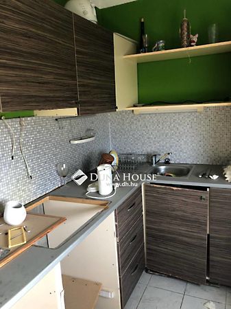 Eladó lakás Győr 11. kép