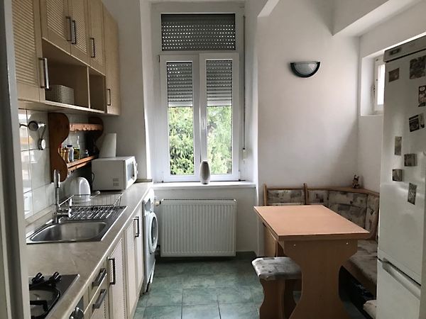 Kiadó lakás Pécs, Belváros 1. kép