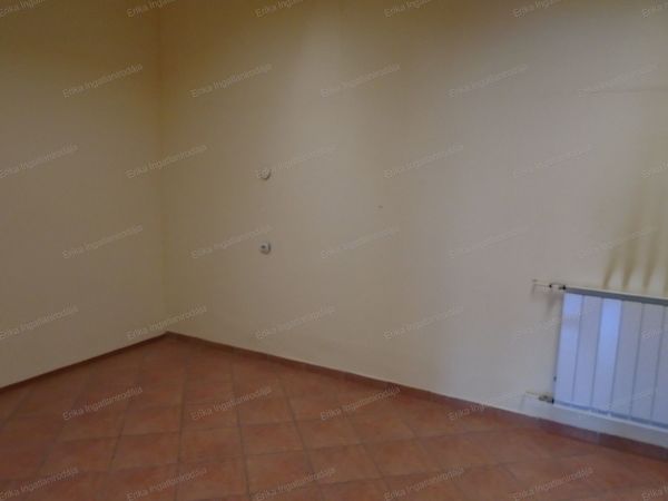 Eladó lakás Gyömrő 9. kép