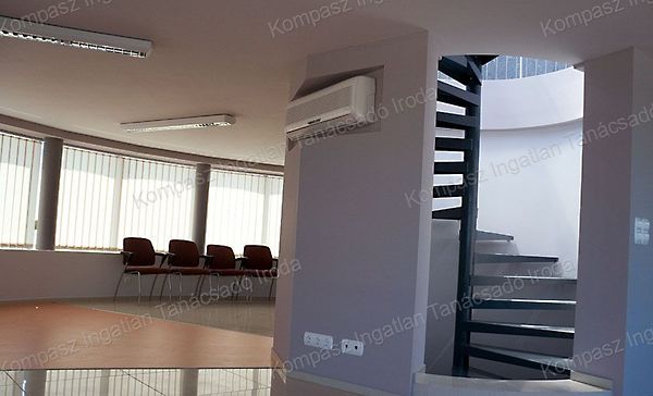 Kiadó üzleti Balatonboglár 12. kép