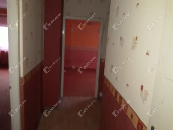 Eladó lakás Dunaújváros 3. kép