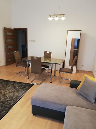 Kiadó lakás Szombathely, Belváros 2. kép