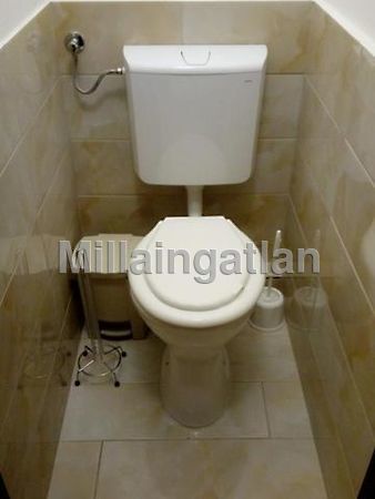 Eladó lakás Pécs, Belváros 8. kép