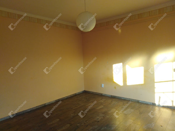 Eladó lakás Tatabánya, Kertváros 3. kép