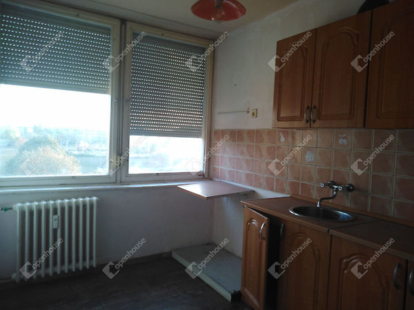 Eladó lakás Tatabánya, Kertváros 7. kép