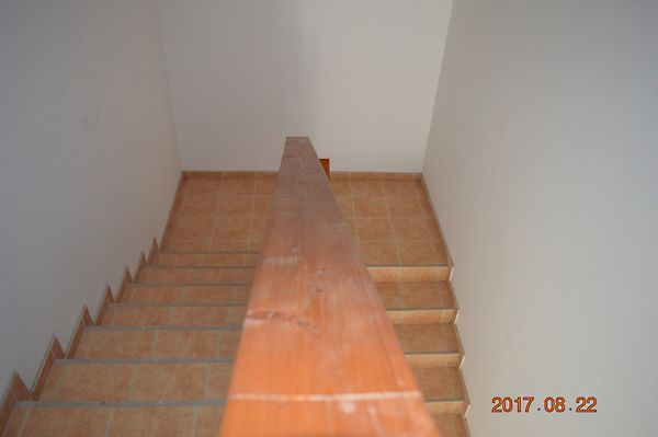 Eladó ház Baracs 17. kép