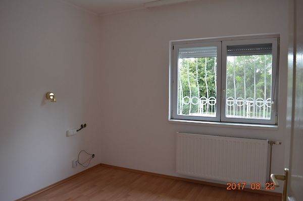 Eladó ház Baracs 21. kép