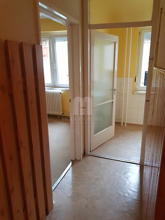 Eladó lakás Székesfehérvár, Tóváros 3. kép