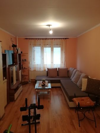 Eladó lakás Székesfehérvár, Tóváros 1. kép