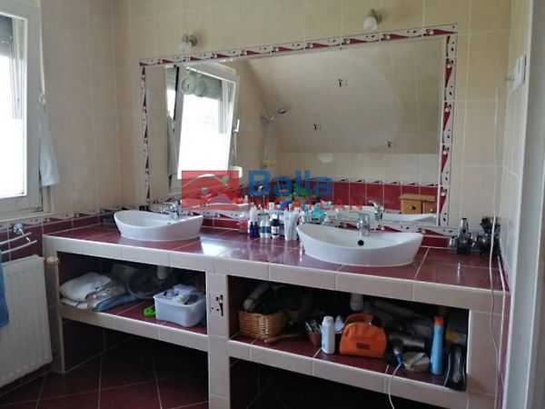 Eladó ház Ágfalva 7. kép