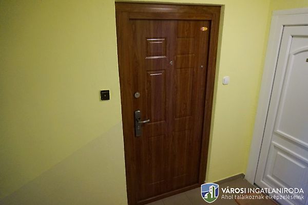 Eladó lakás Szeged, Tarján 19. kép