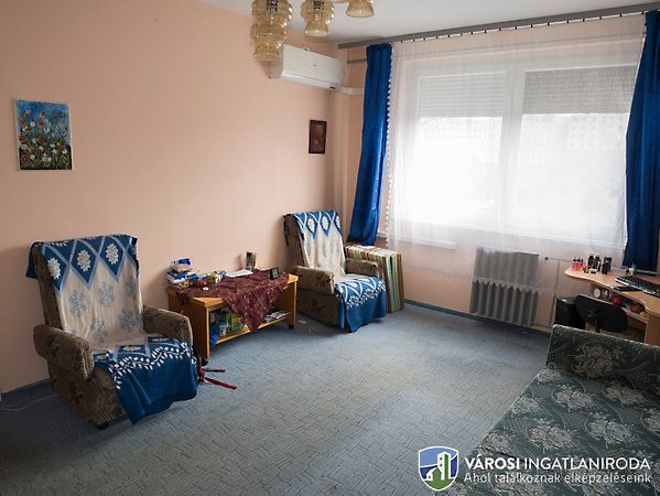 Eladó lakás Szeged, Makkosház 1. kép