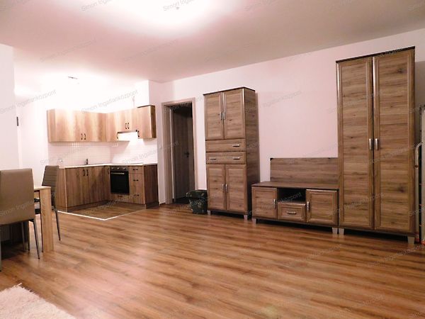 Eladó lakás Kecskemét, Villanegyed 1. kép