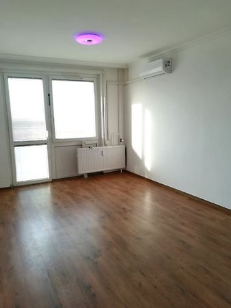 Eladó lakás Debrecen, Újkert 14. kép