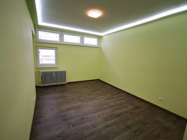 Eladó lakás Szeged, Belváros 7. kép