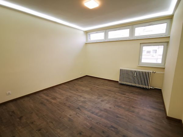 Eladó lakás Szeged, Belváros 10. kép