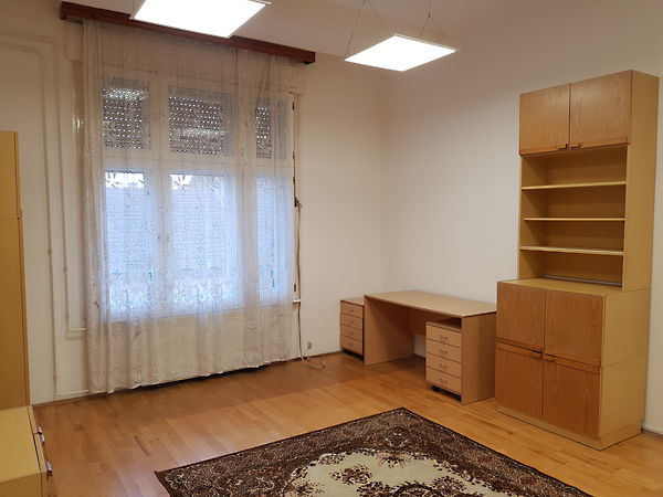 Kiadó lakás Szeged, Belváros 1. kép