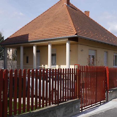 Eladó ház Székesfehérvár, Szárazrét 23. kép