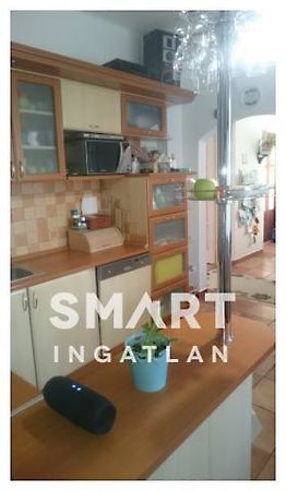 //pic01.ingatlannet.hu/ingatlan/2019/2/10/5221796-11.jpg