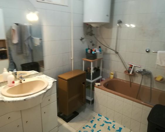 //pic01.ingatlannet.hu/ingatlan/2019/2/12/5223851-1.jpg