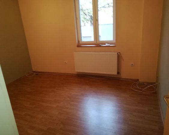//pic01.ingatlannet.hu/ingatlan/2019/2/12/5223863-24.jpg