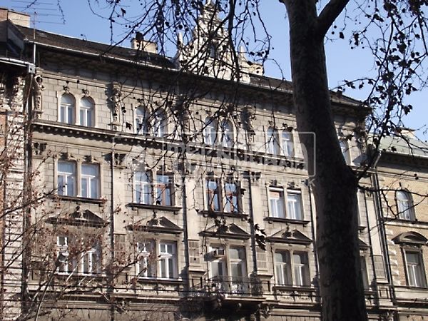 Eladó lakás Budapest, VI. kerület 6. kép