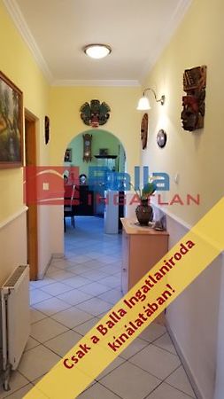 //pic01.ingatlannet.hu/ingatlan/2019/2/14/5225753-10.jpg