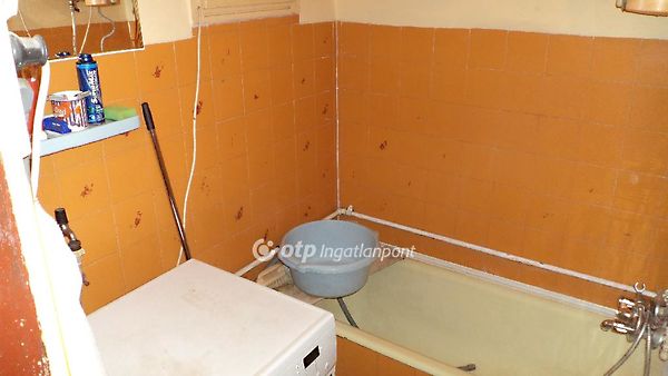 Eladó ház Kecskemét 11. kép